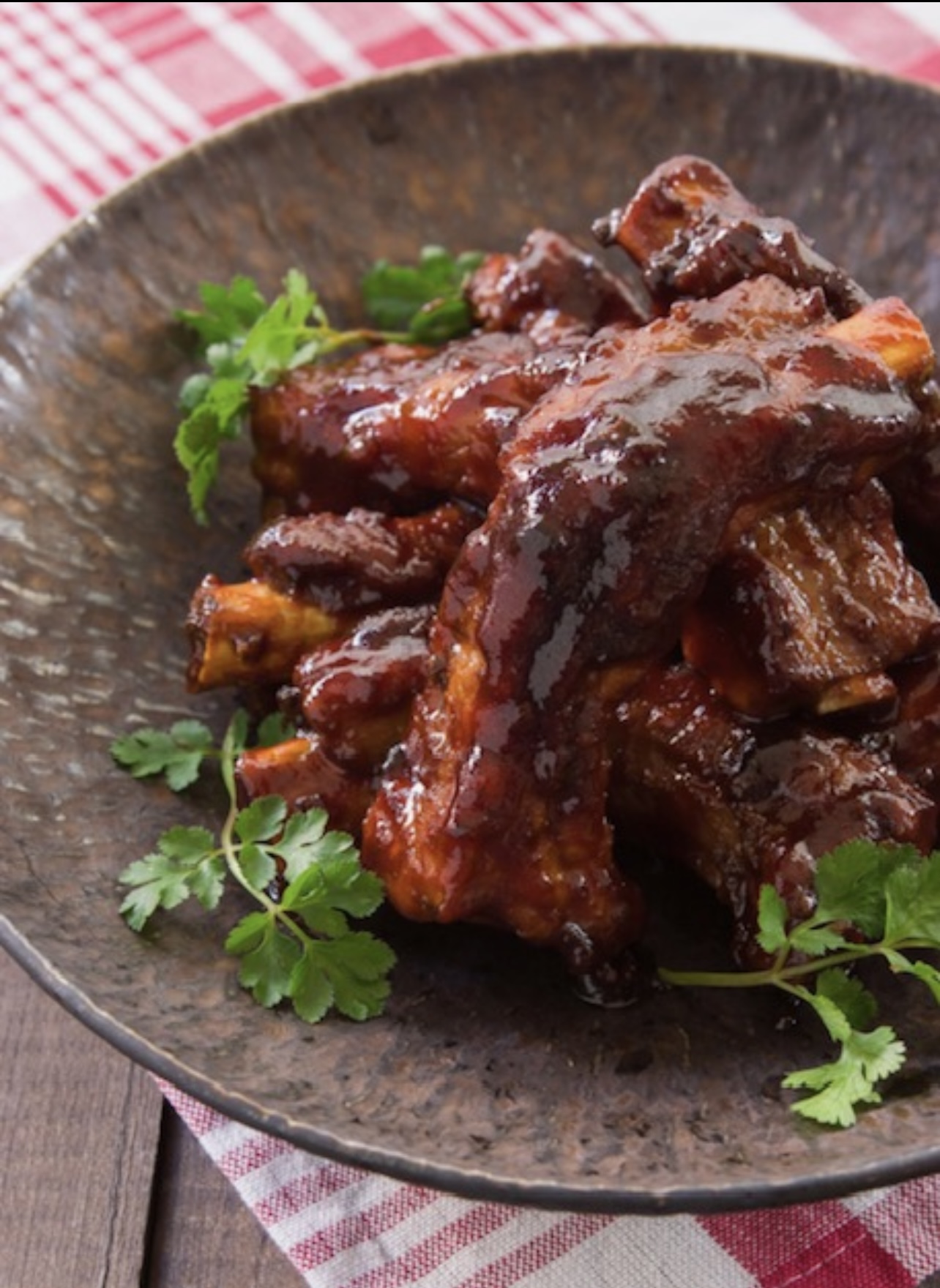 Spare Ribs with Sauce